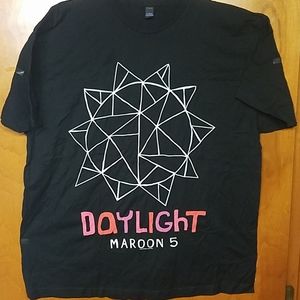 Maroon 5 shirt 2XL 2012 Tour DAYLIGHT exclusive Black Short Sleeve Adam Levin A2